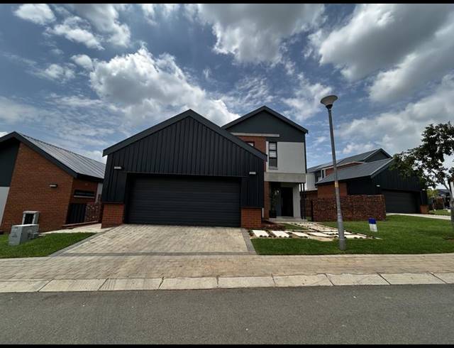 4 BEDROOM HOUSE FOR SALE IN ZANDSPRUIT